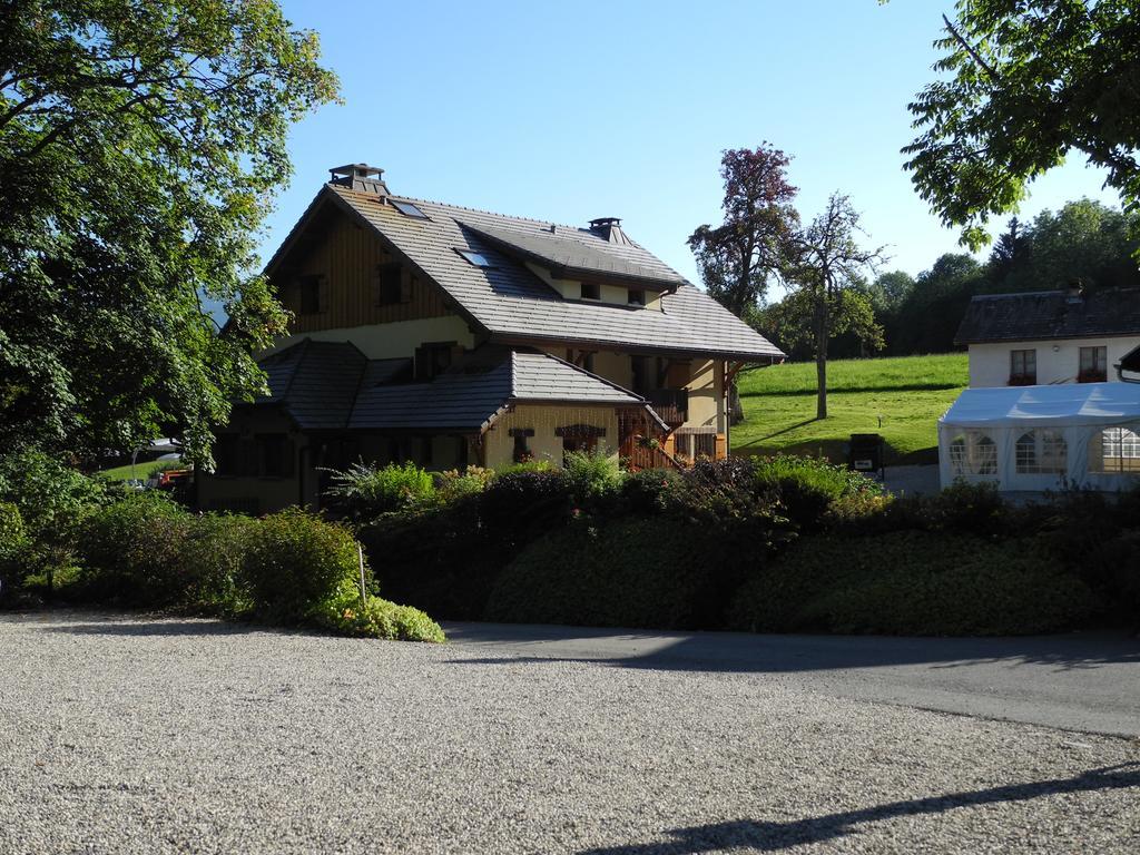 ホテルDomaine De La Sapiniere Thorens-Glières エクステリア 写真